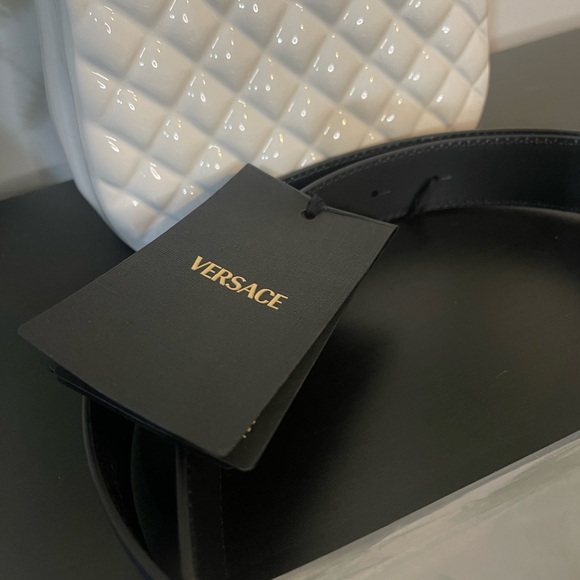 NWT Versace Cobalt Blue Leather Belt with Gold Medusa - Picture 4 of 8